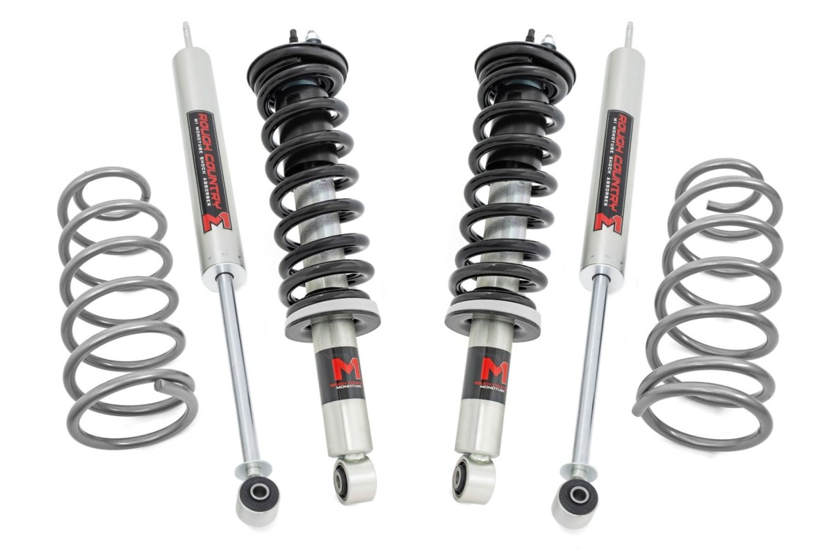Toyota 4Runner Suspension Lift Kit - Rough Country - 3 Inch Lift Kit | M1 Struts/M1 - '96-'02